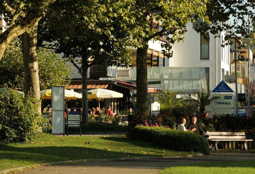 Hotel Knaus Am Hafen Uhldingen-Mühlhofen Exterior foto