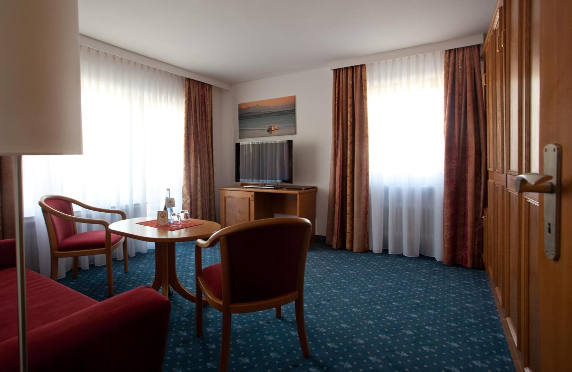Hotel Knaus Am Hafen Uhldingen-Mühlhofen Cameră foto
