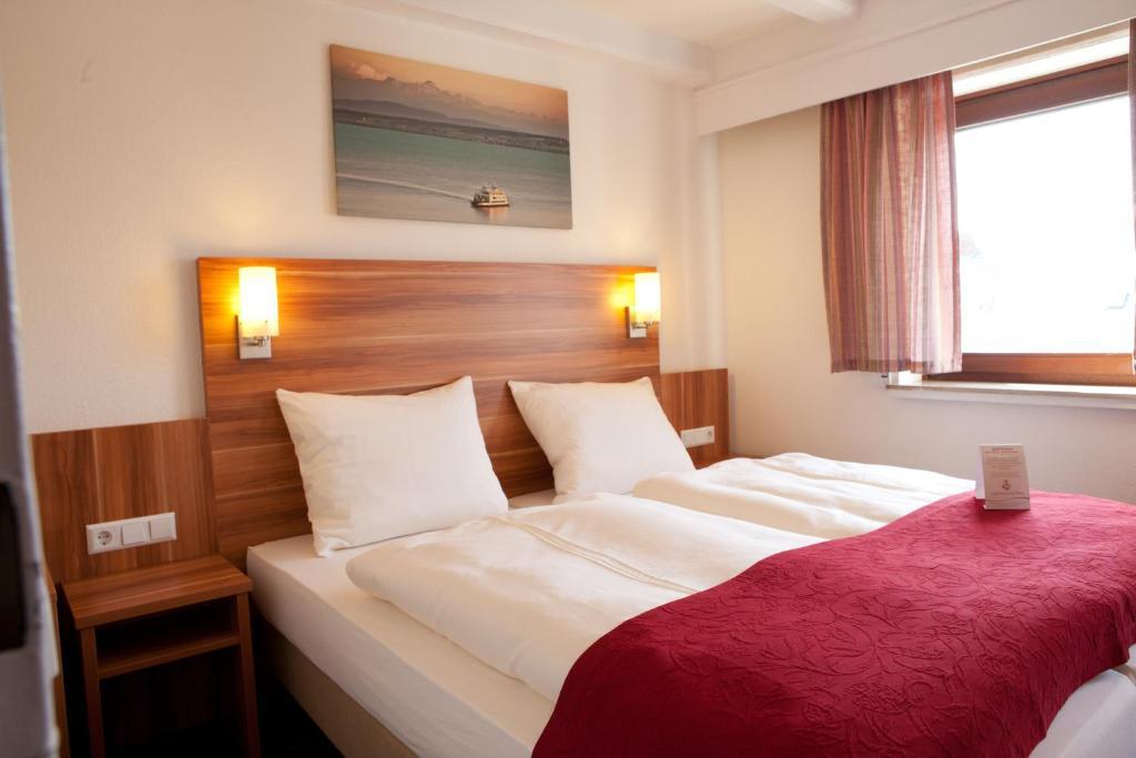 Hotel Knaus Am Hafen Uhldingen-Mühlhofen Cameră foto