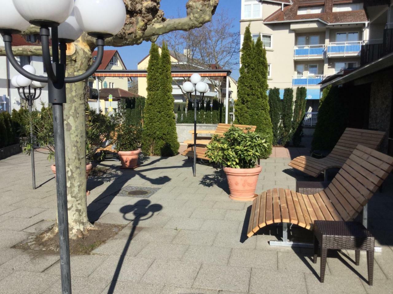 Hotel Knaus Am Hafen Uhldingen-Mühlhofen Exterior foto
